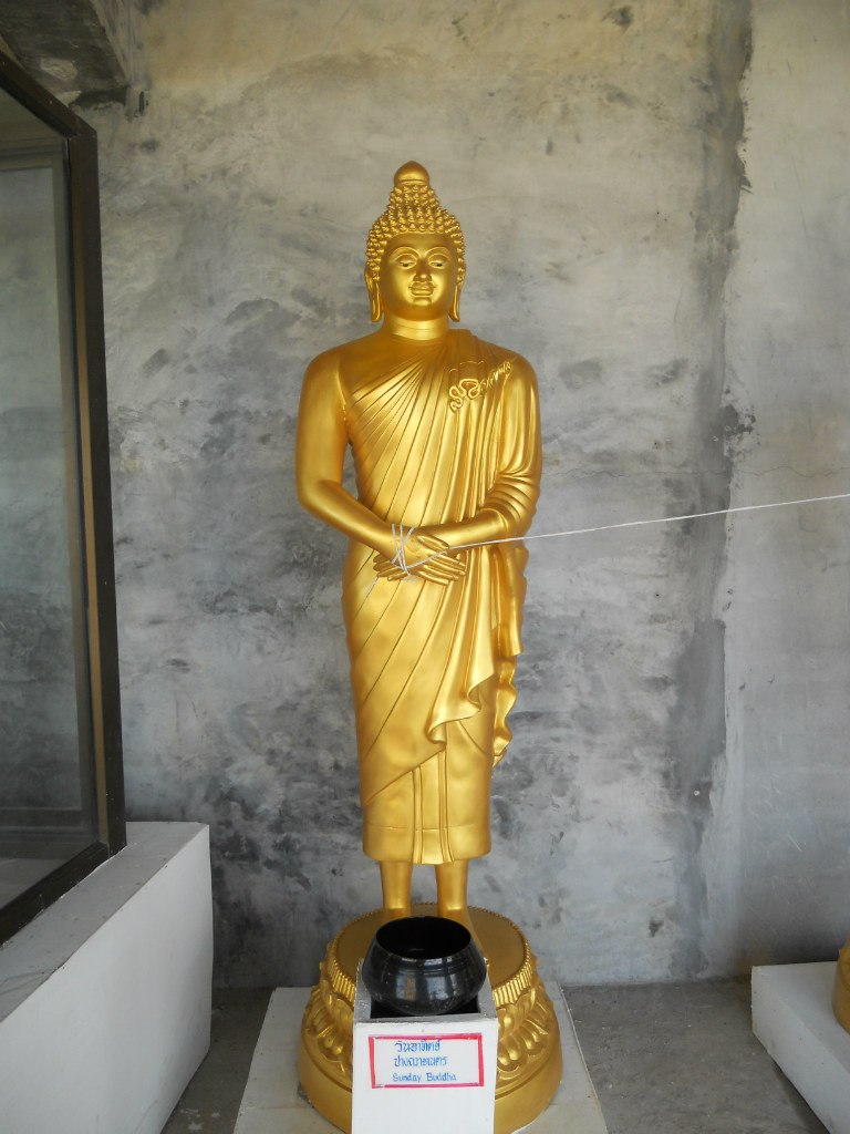 махиянгана будда. дни недели тайланд статуи будды. большой будда паттайя. брахмачарья будда. статуя будды в тайланде.